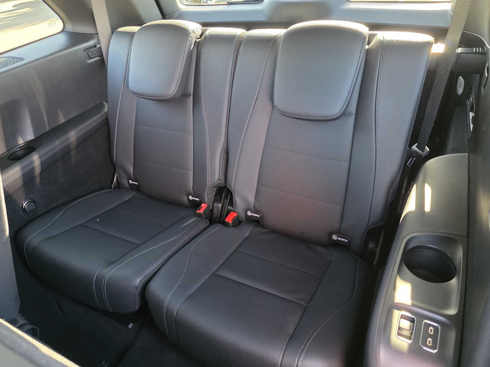 Thumbnail: 2025 Mercedes-Benz GLS - 18