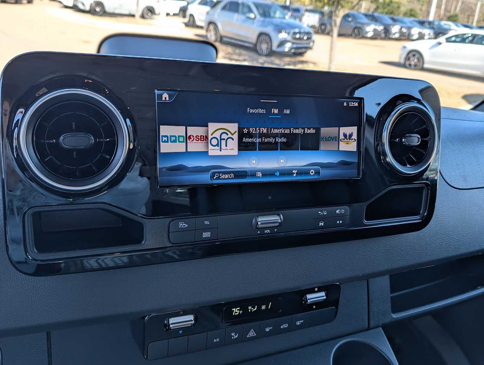 Thumbnail: 2026 Mercedes-Benz Sprinter - 9