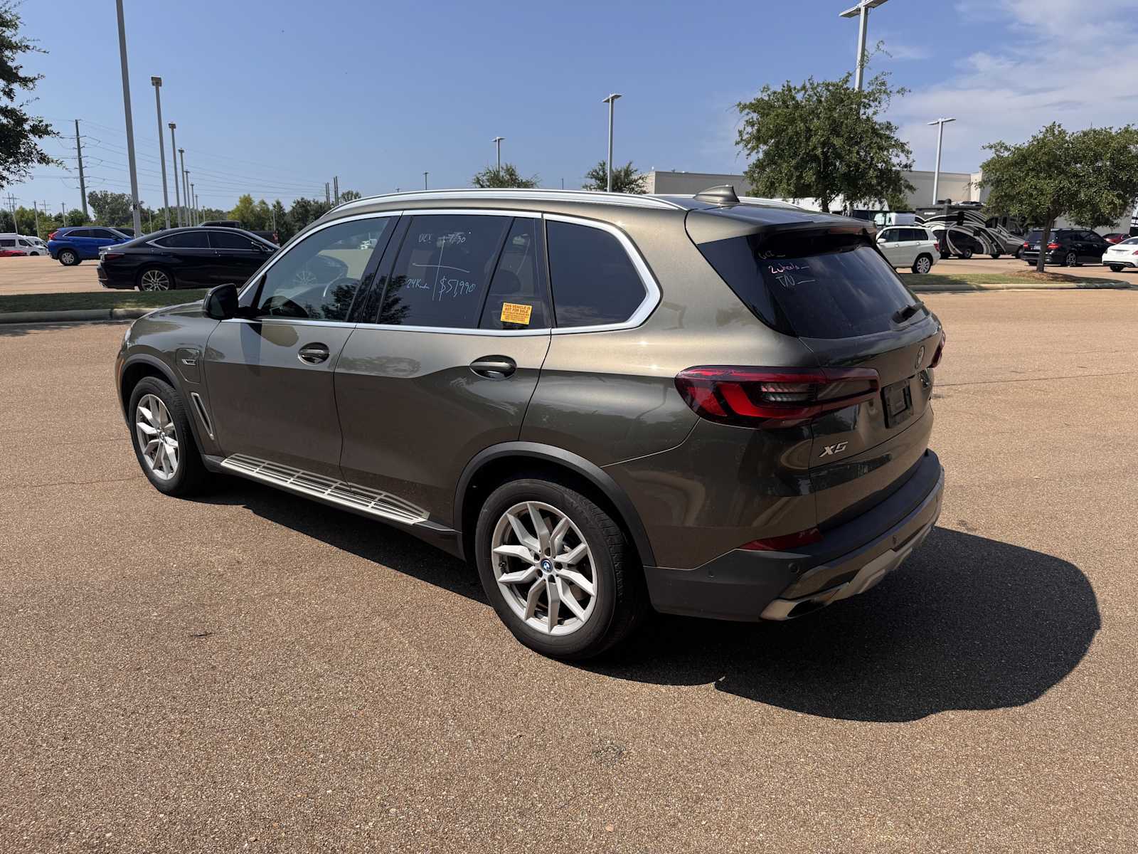 Thumbnail: 2023 BMW X5 - 3