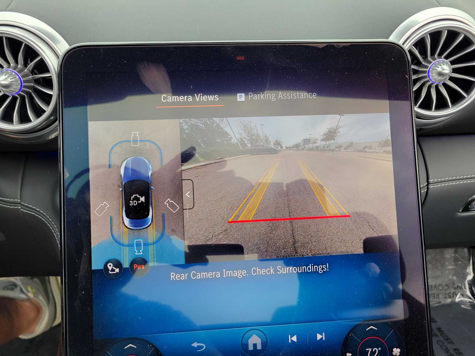 Thumbnail: 2025 Mercedes-Benz SL-Class - 6