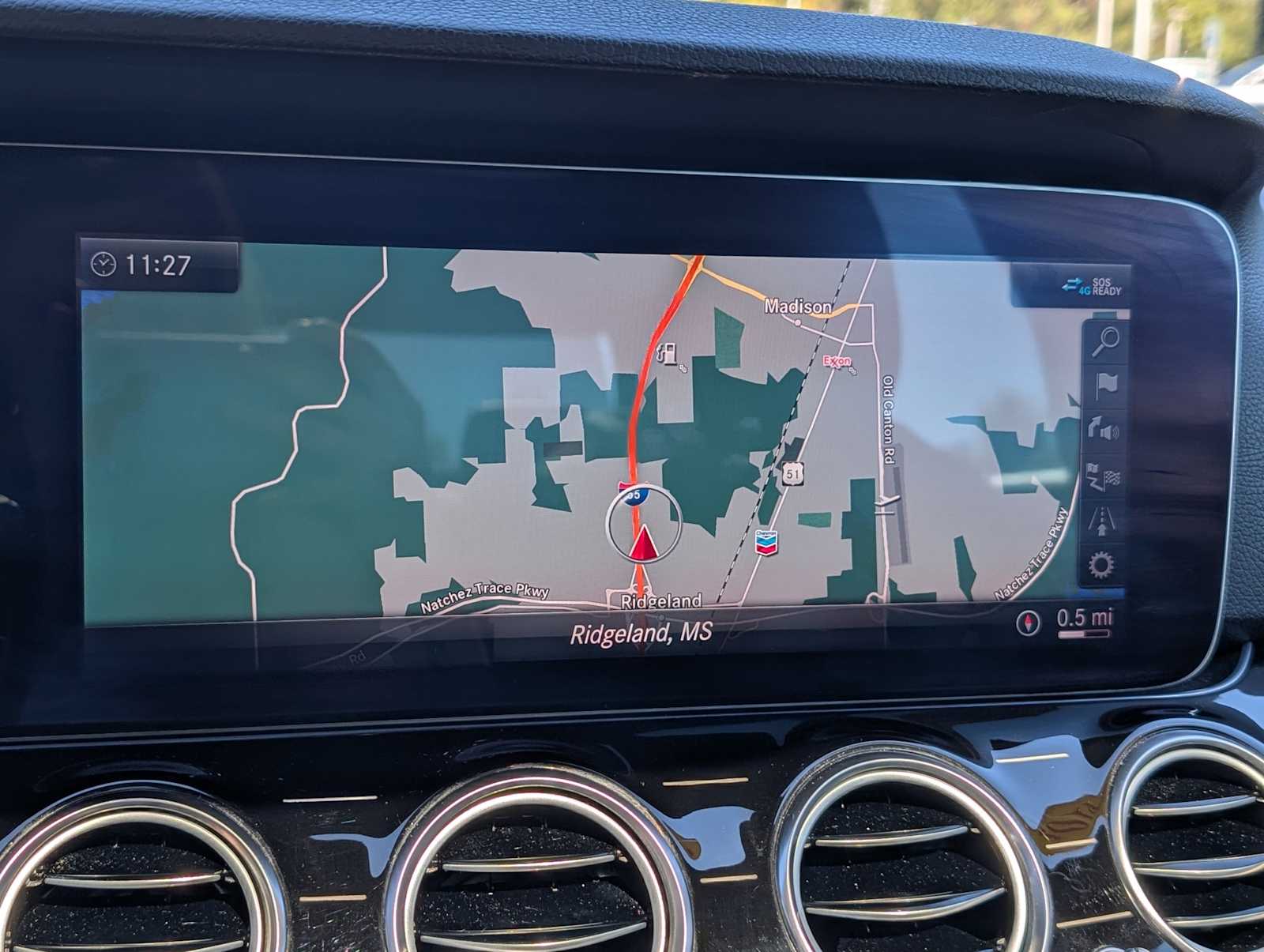 Thumbnail: 2019 Mercedes-Benz E-Class - 12