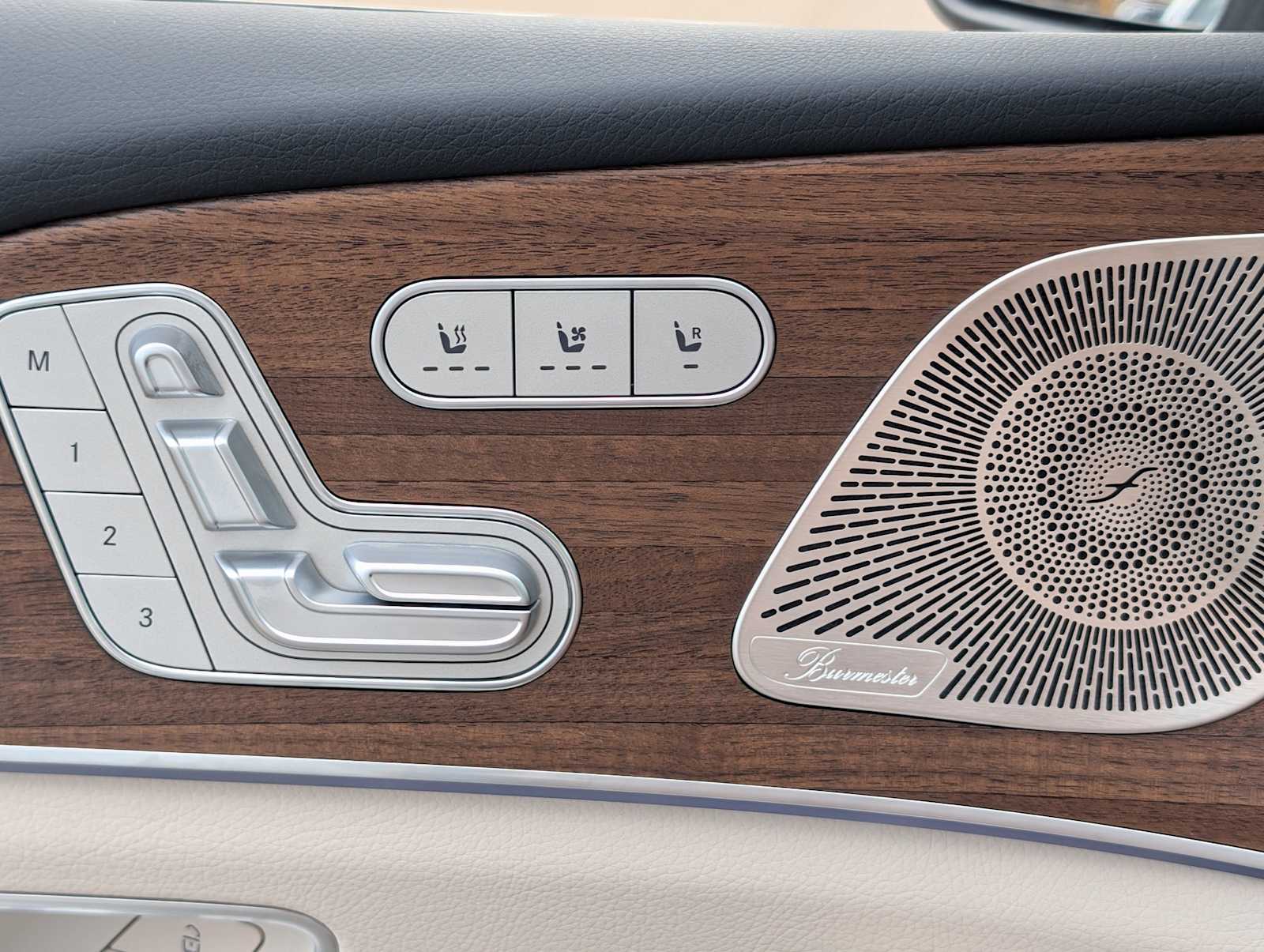 Thumbnail: 2026 Mercedes-Benz GLS - 21