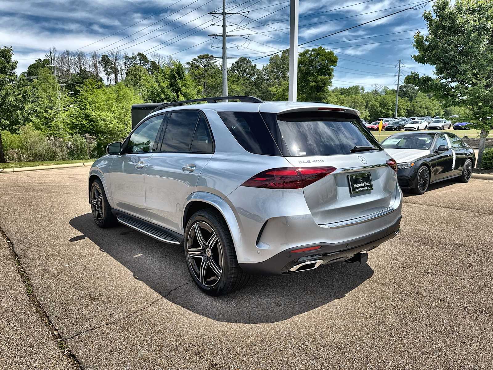 Thumbnail: 2026 Mercedes-Benz GLE - 6