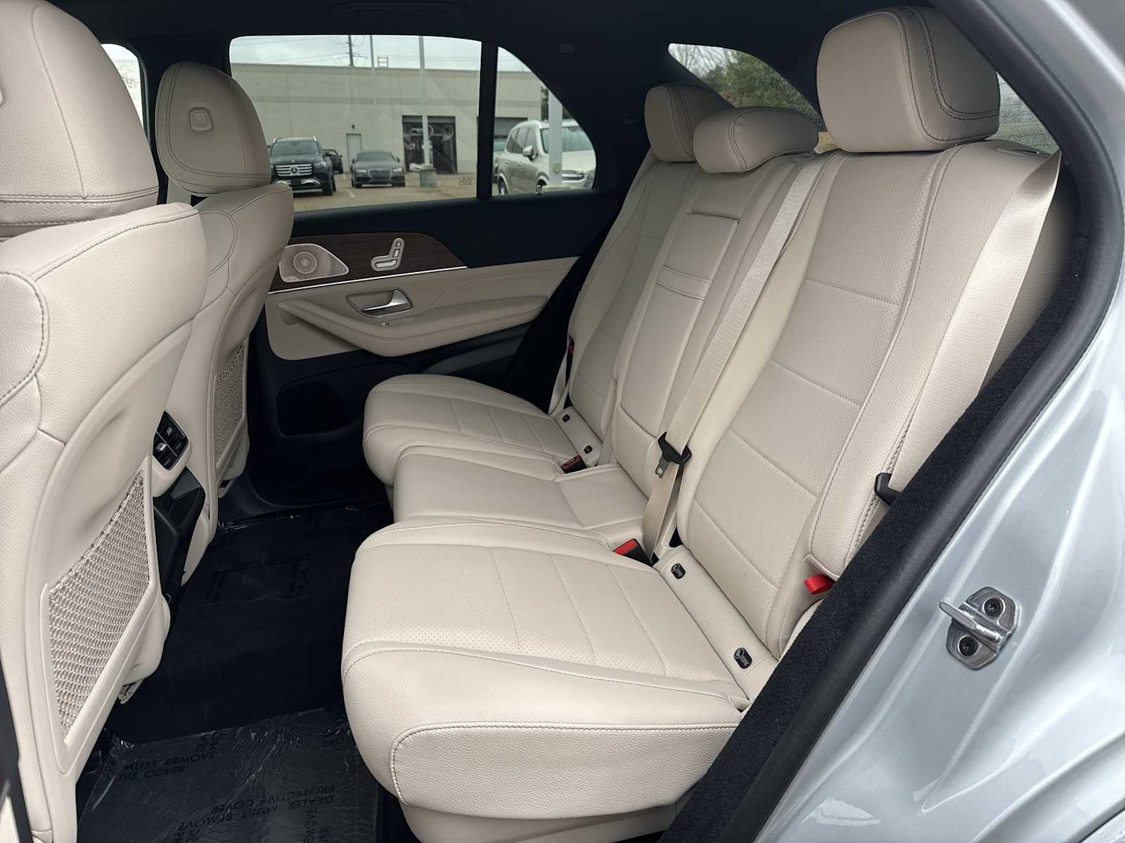 Thumbnail: 2026 Mercedes-Benz GLE - 18