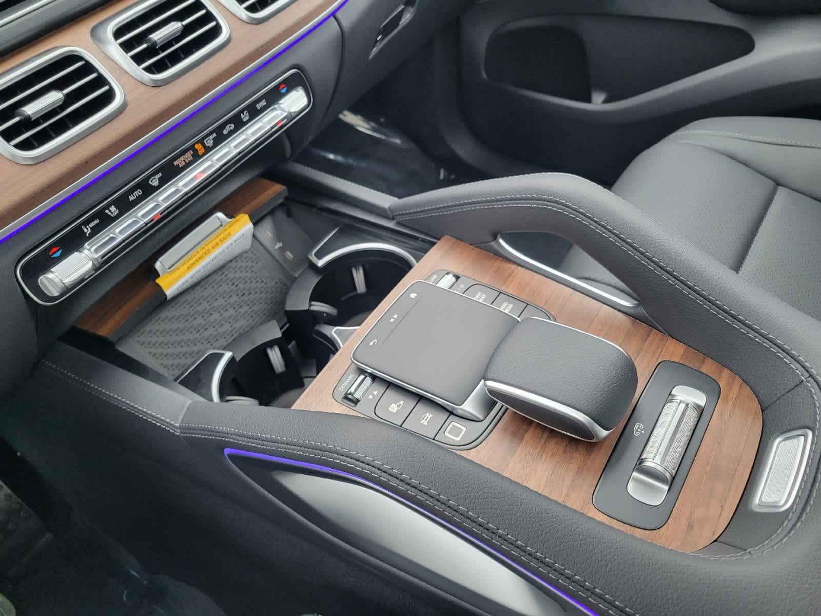 Thumbnail: 2025 Mercedes-Benz GLS - 16