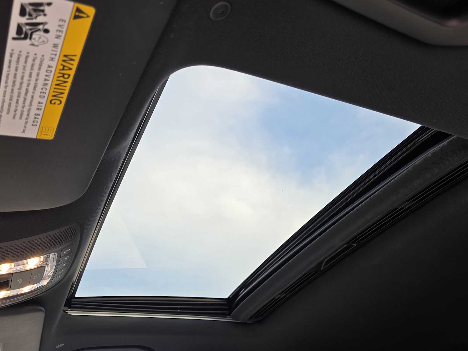 Thumbnail: 2025 Mercedes-Benz GLE - 3