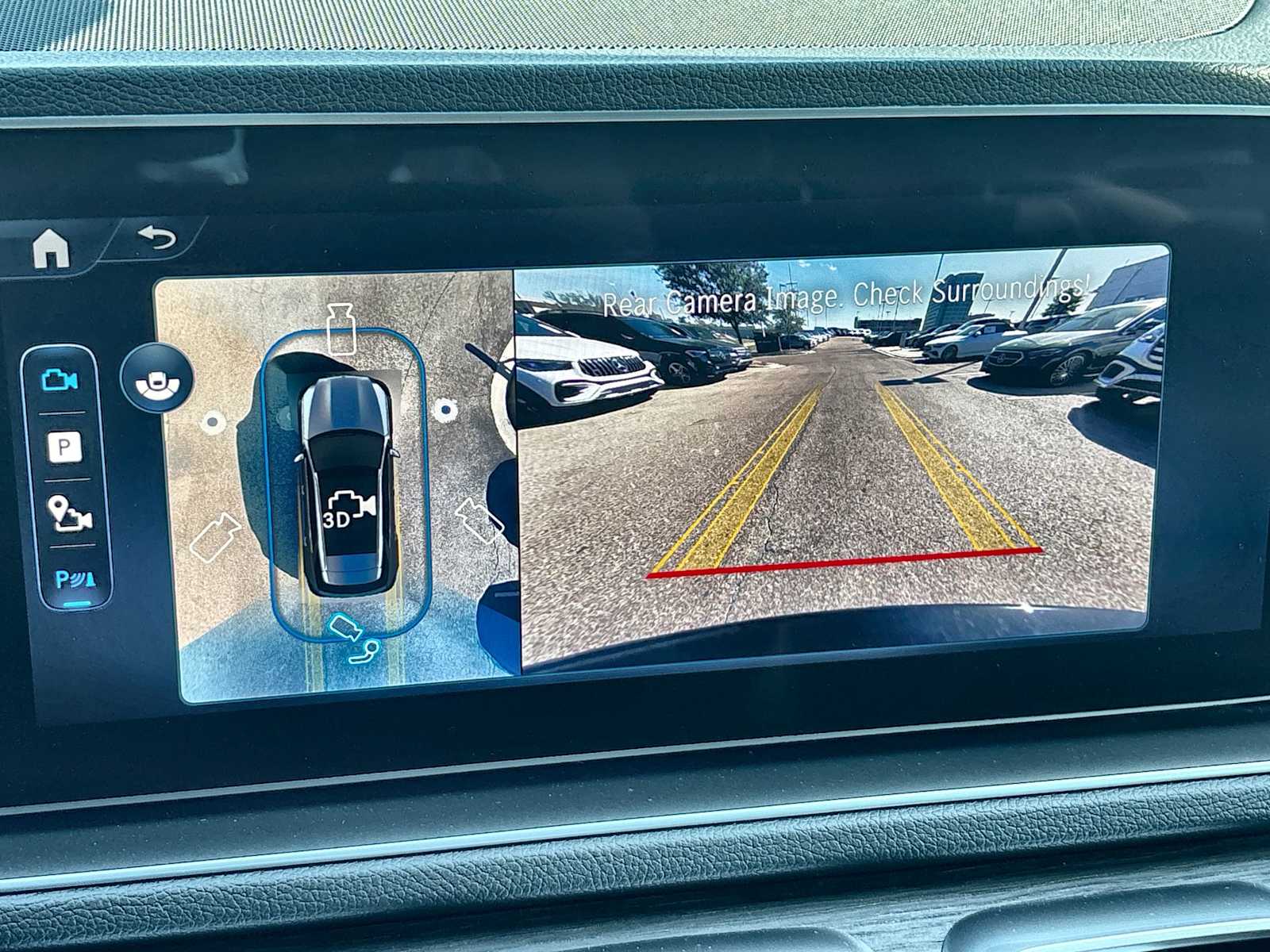 Thumbnail: 2026 Mercedes-Benz GLE - 26