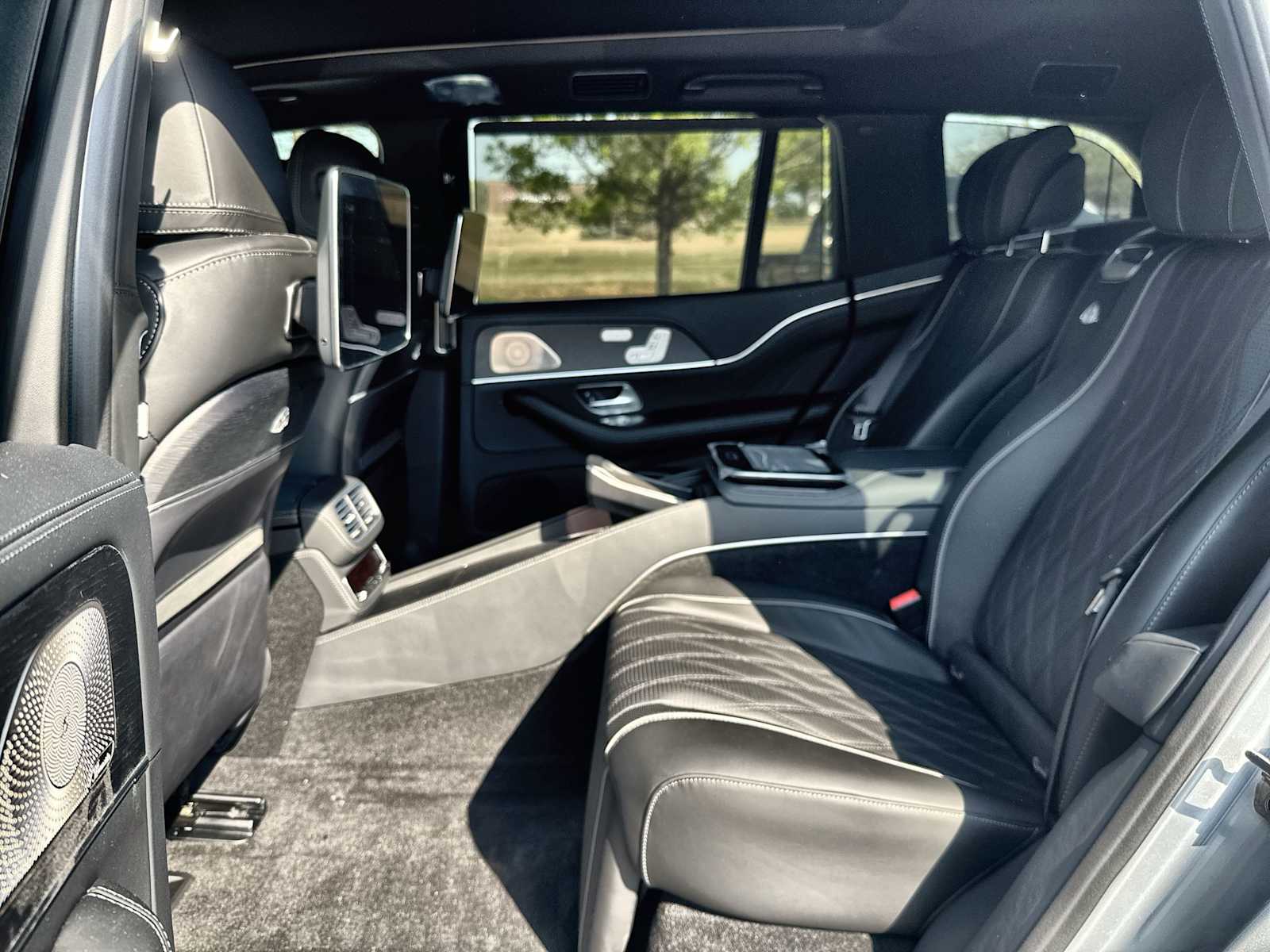 Thumbnail: 2026 Mercedes-Benz GLS - 4