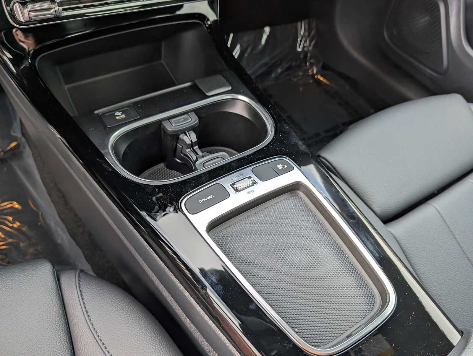 Thumbnail: 2026 Mercedes-Benz CLA - 14