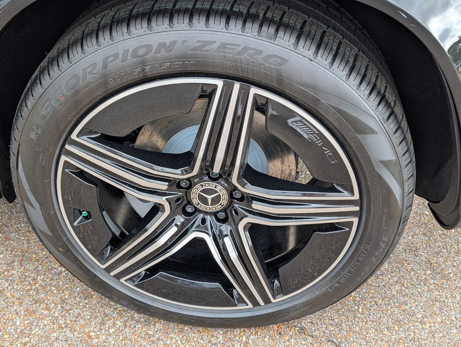 Thumbnail: 2026 Mercedes-Benz GLE - 29