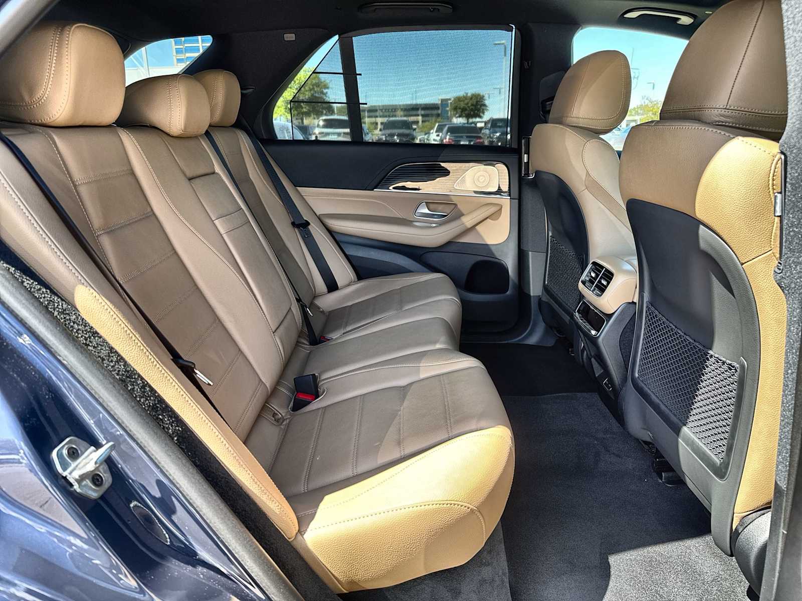 Thumbnail: 2026 Mercedes-Benz GLE - 19