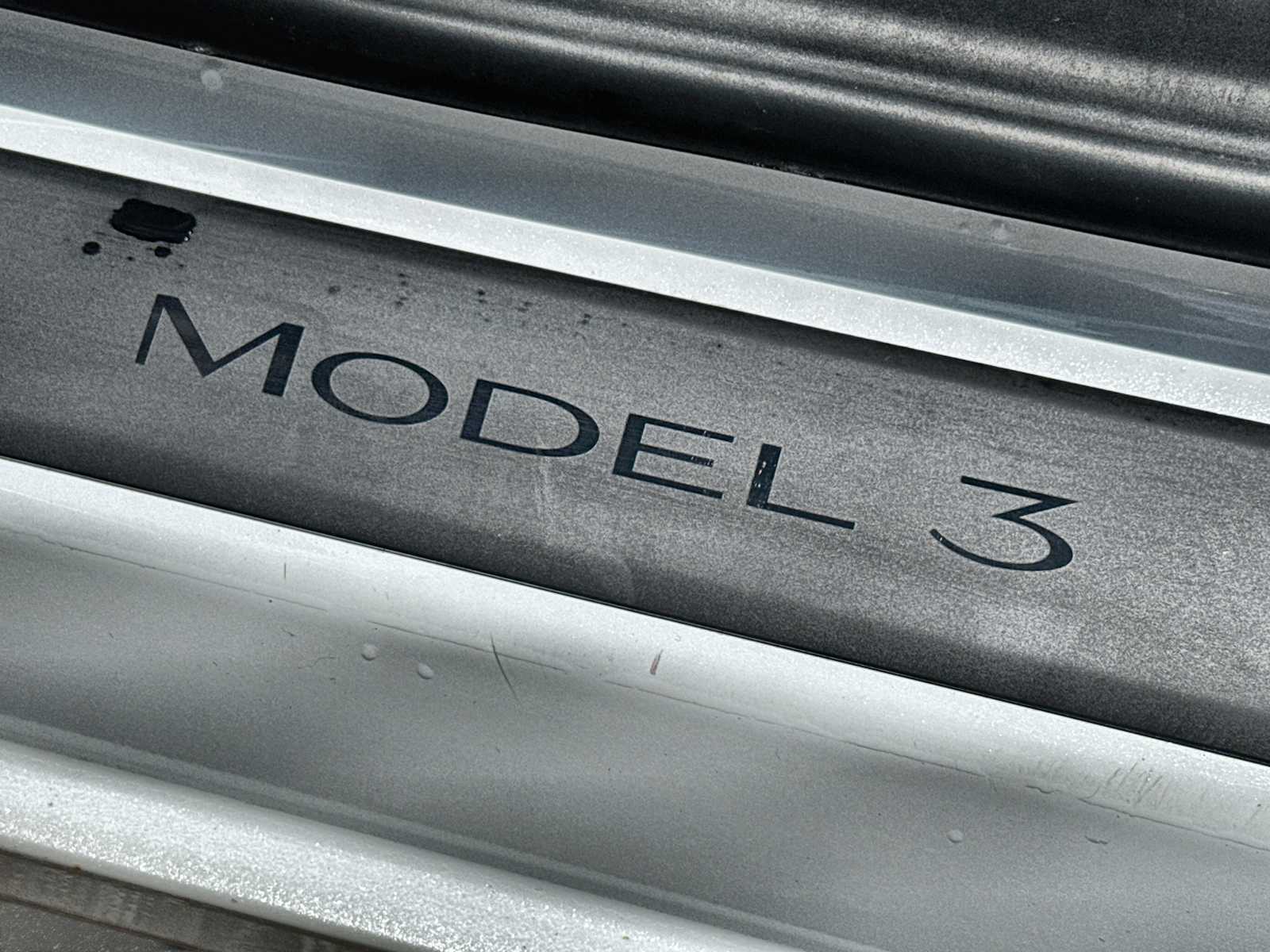 Thumbnail: 2023 Tesla Model 3 - 15