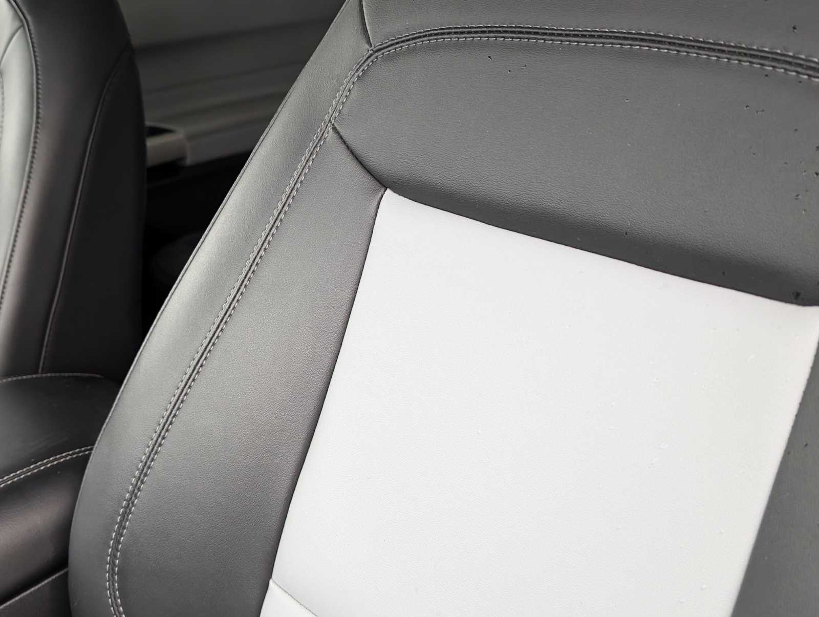 Thumbnail: 2023 Ford Explorer - 20