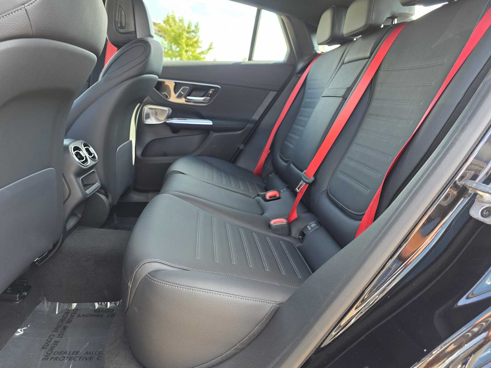 Thumbnail: 2026 Mercedes-Benz GLC - 17