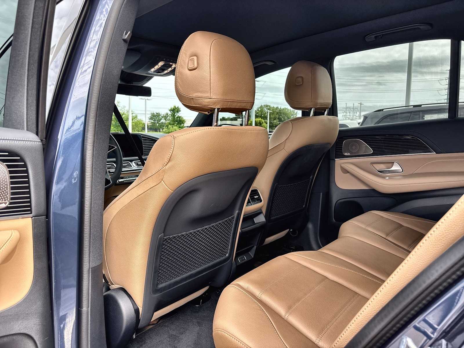 Thumbnail: 2026 Mercedes-Benz GLE - 18