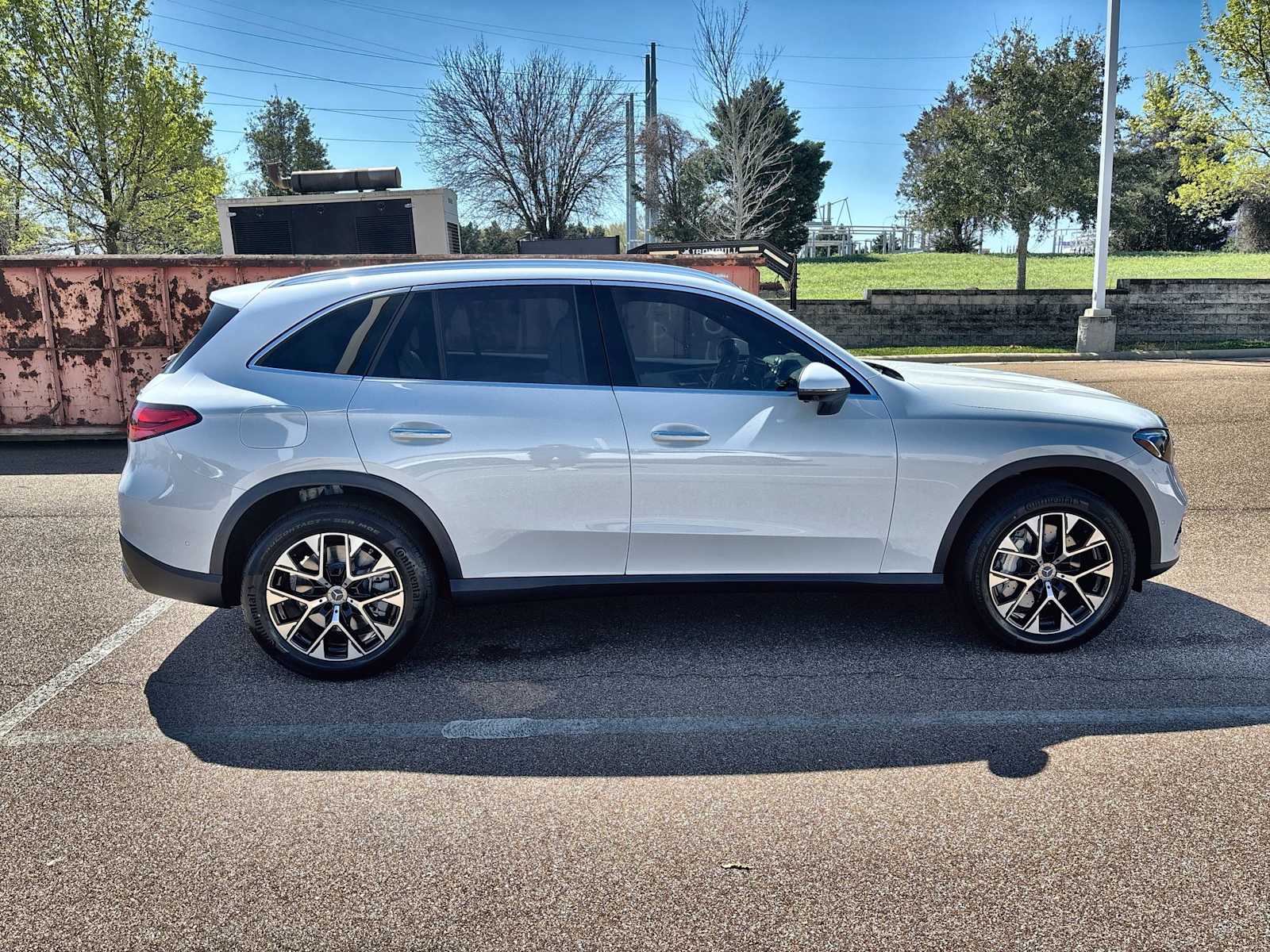 Thumbnail: 2026 Mercedes-Benz GLC - 10