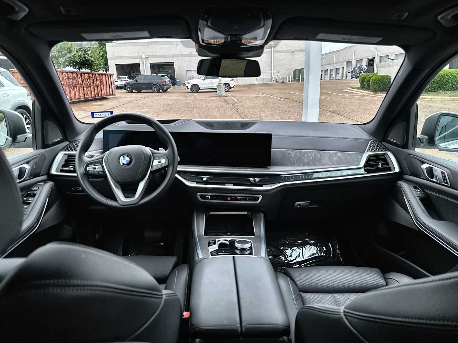 Thumbnail: 2026 BMW X5 - 20