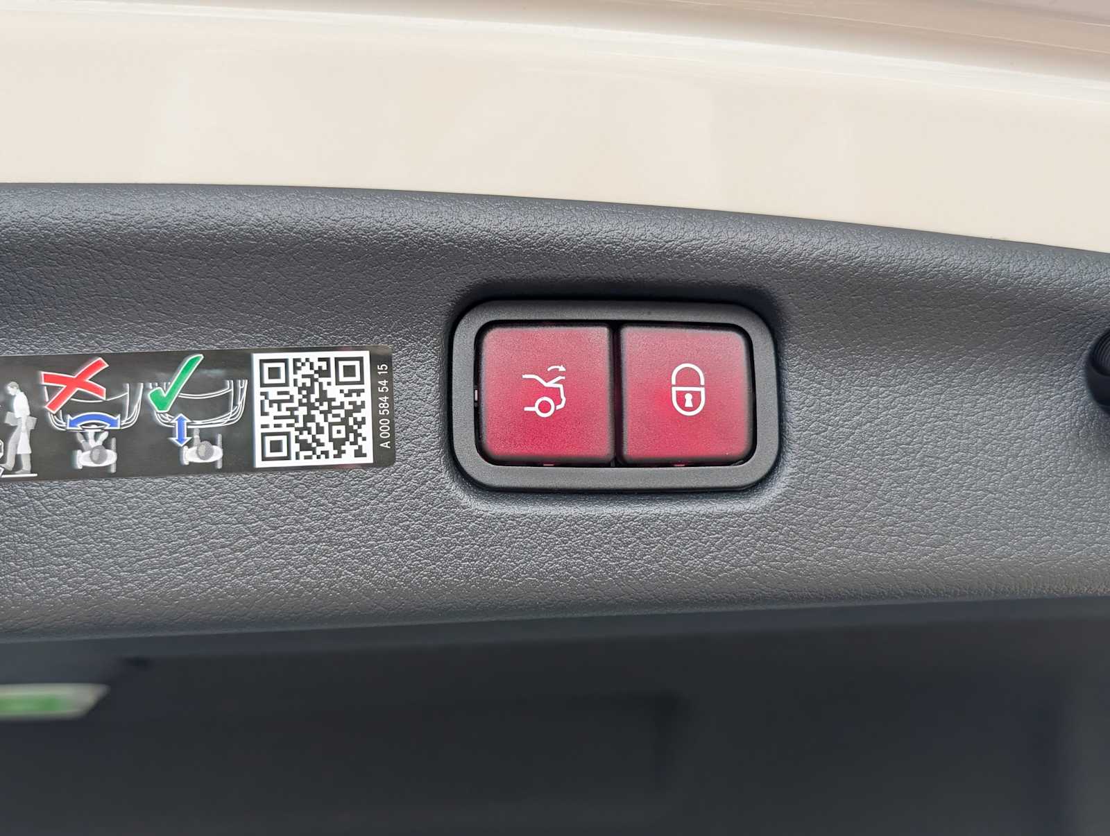 Thumbnail: 2026 Mercedes-Benz C-Class - 29