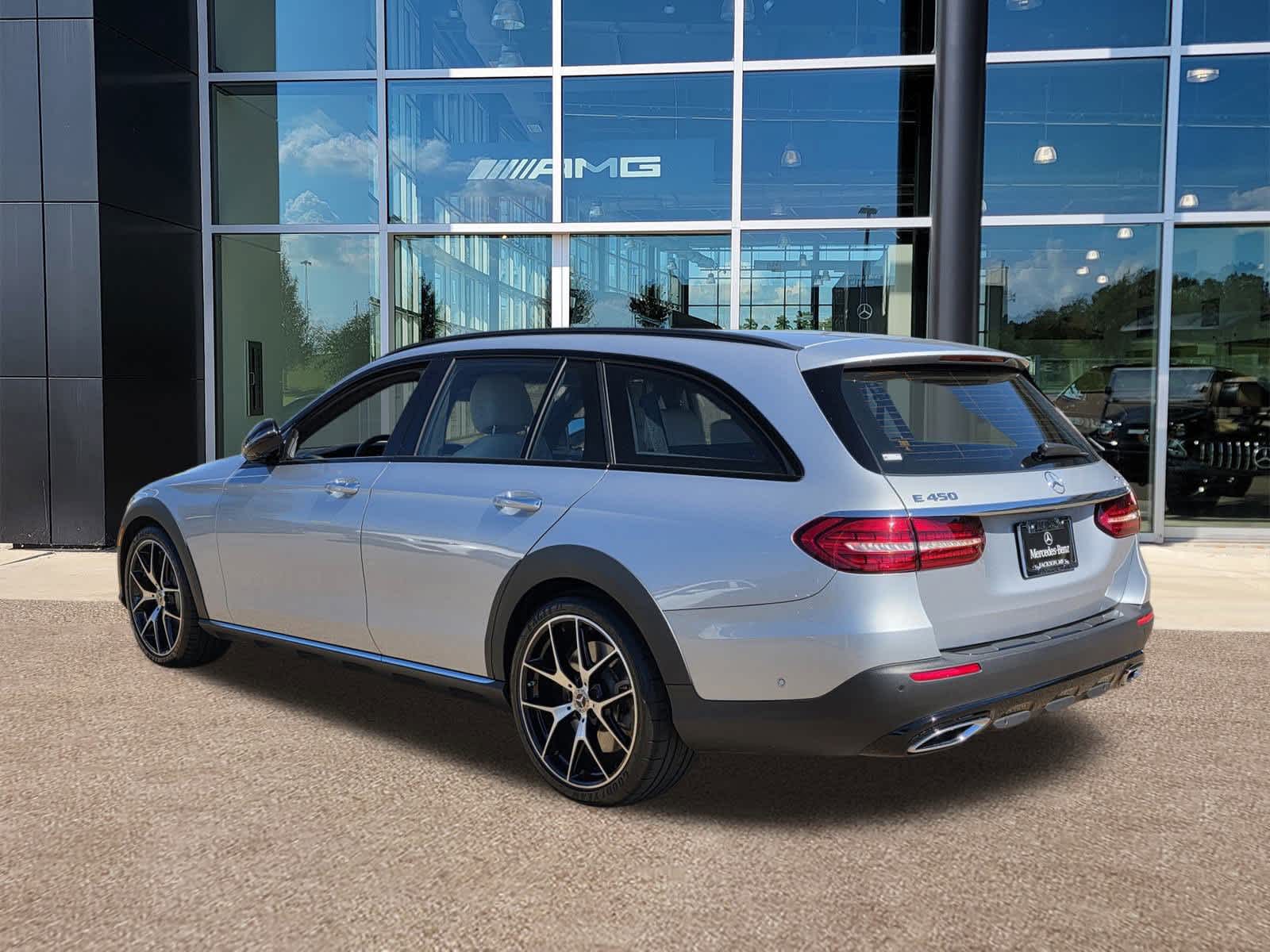 Thumbnail: 2023 Mercedes-Benz E-Class - 6