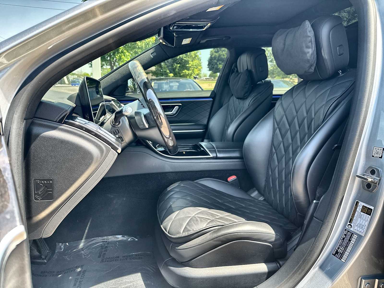 Thumbnail: 2022 Mercedes-Benz S-Class - 3