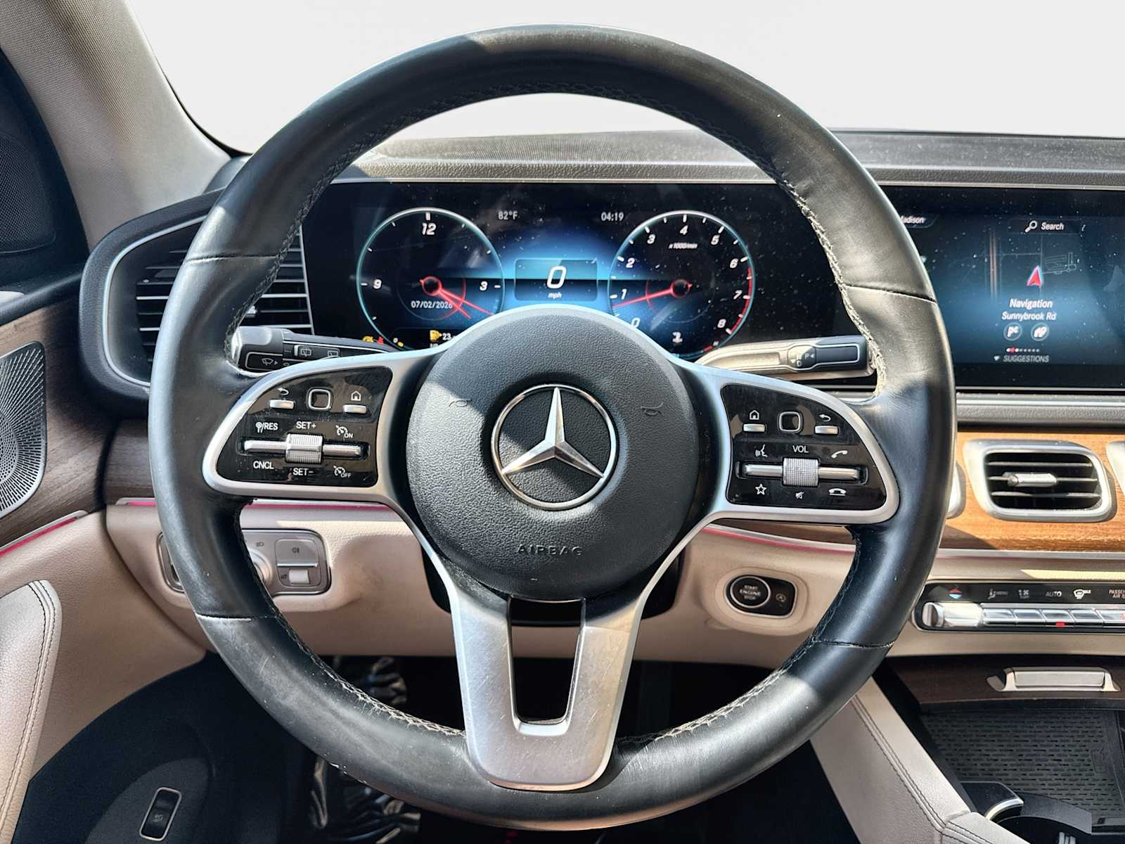 Thumbnail: 2021 Mercedes-Benz GLE - 22