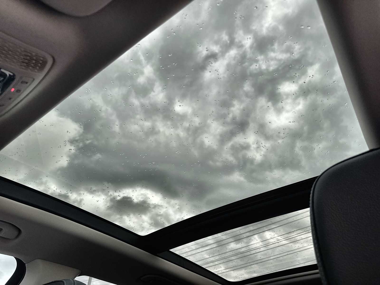 Thumbnail: 2026 Mercedes-Benz GLE - 28