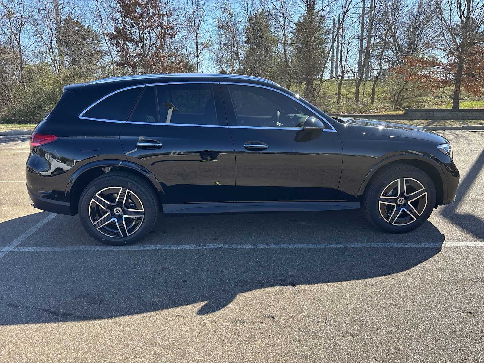 Thumbnail: 2026 Mercedes-Benz GLC - 7