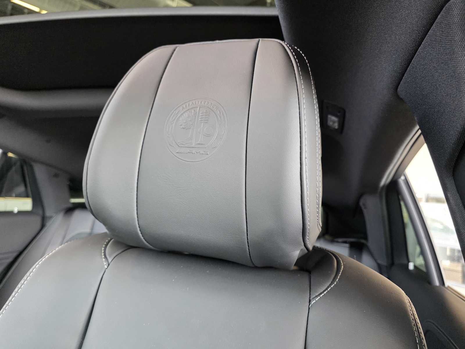 Thumbnail: 2026 Mercedes-Benz GLE - 10