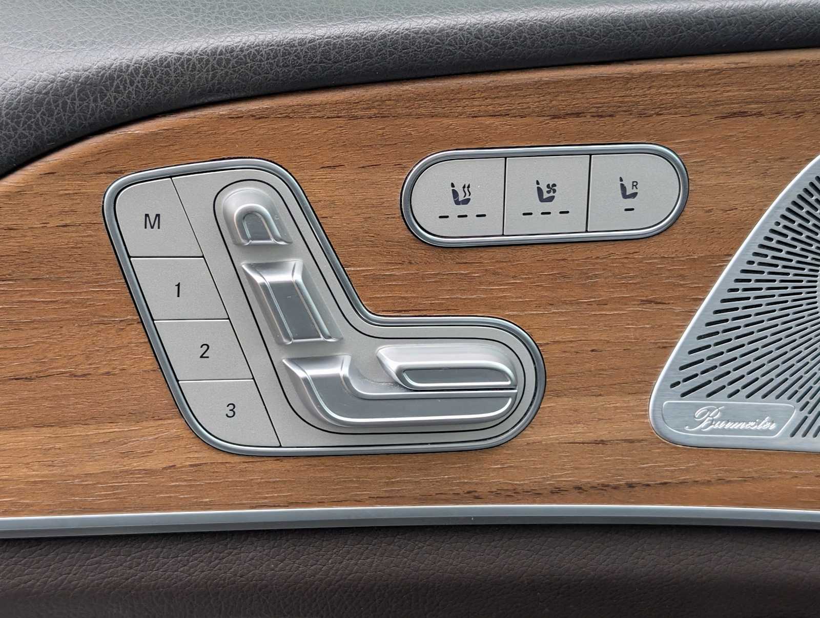 Thumbnail: 2020 Mercedes-Benz GLE - 23