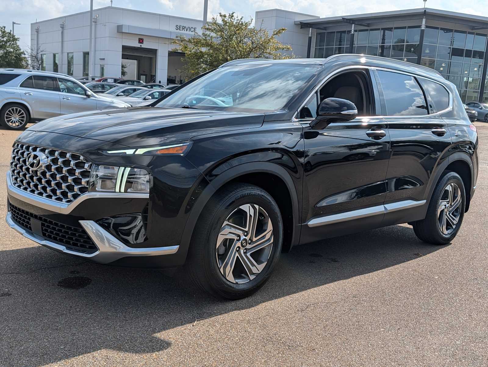 Thumbnail: 2023 Hyundai Santa Fe - 8