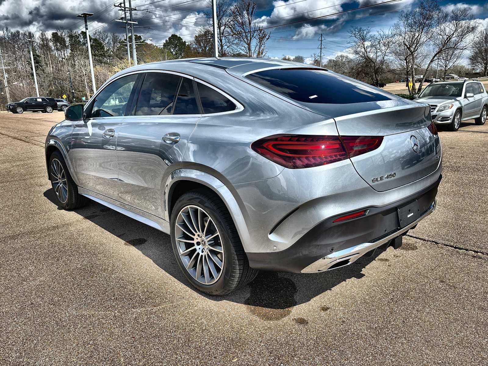 Thumbnail: 2026 Mercedes-Benz GLE - 6
