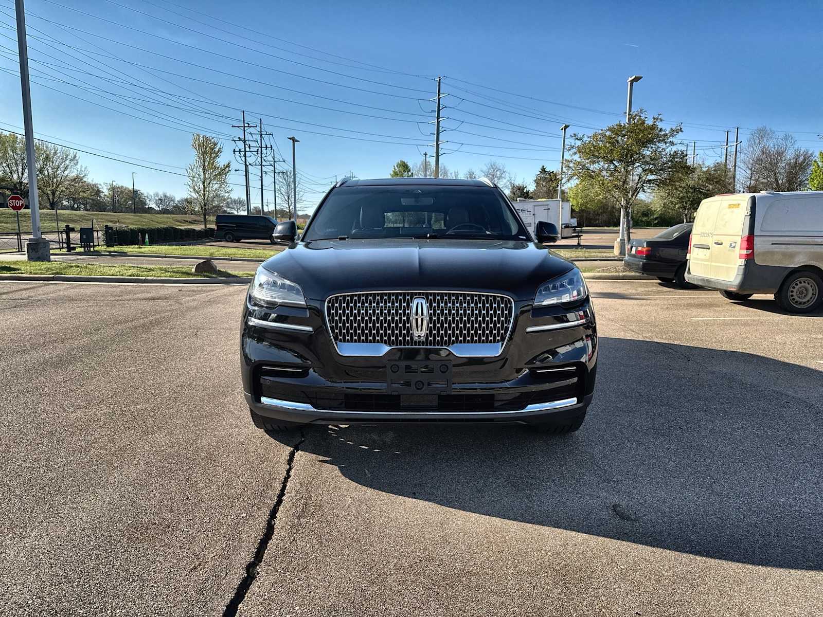 Thumbnail: 2022 Lincoln Aviator - 12