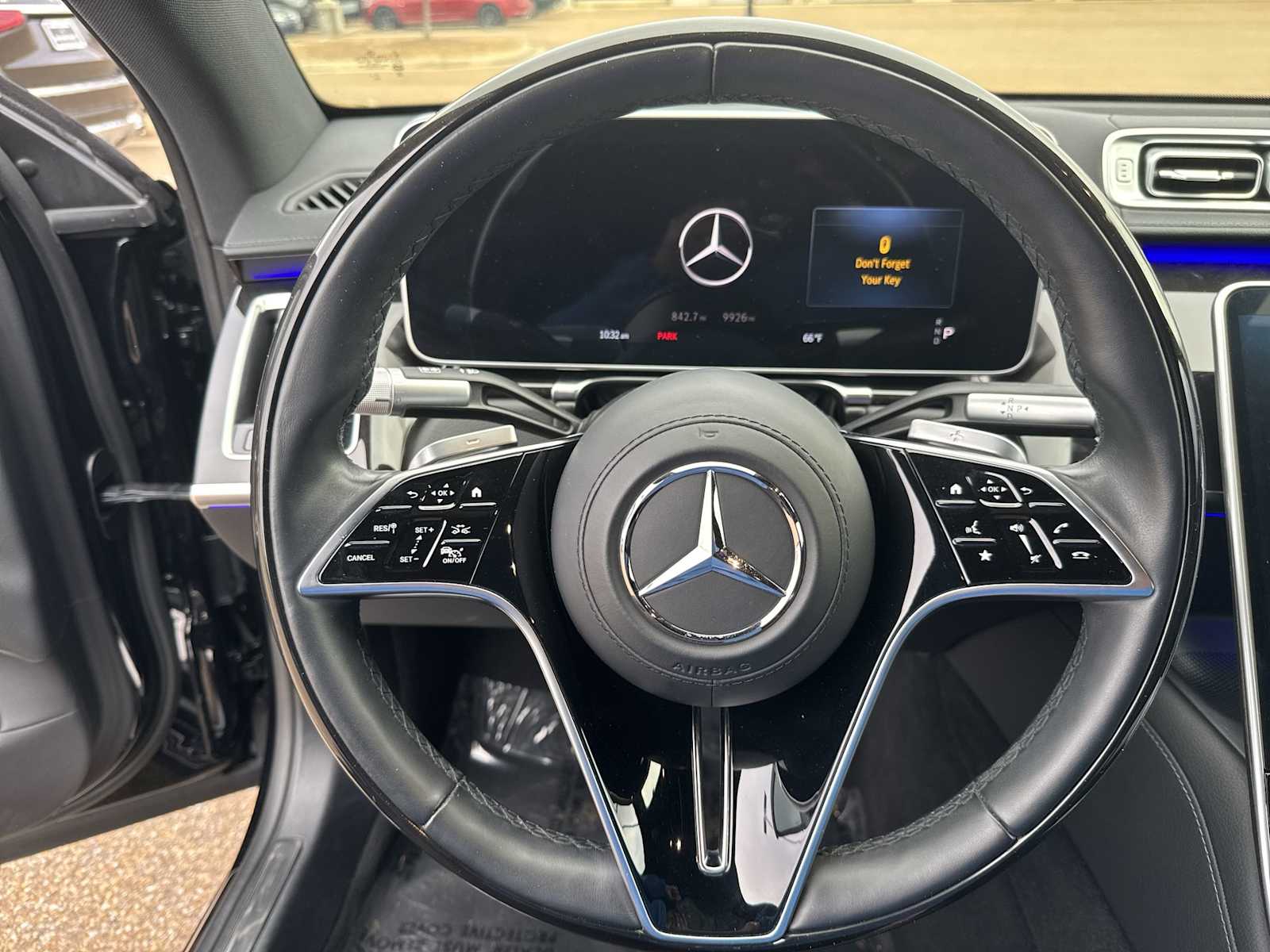 Thumbnail: 2024 Mercedes-Benz S-Class - 21