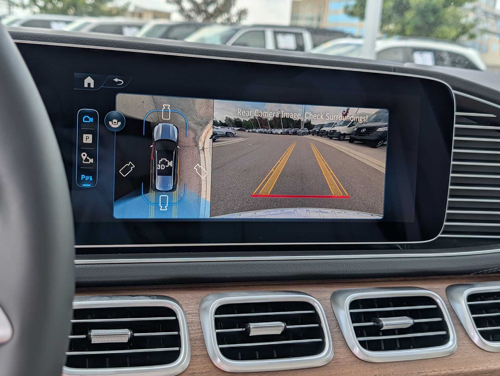 Thumbnail: 2026 Mercedes-Benz GLS - 11