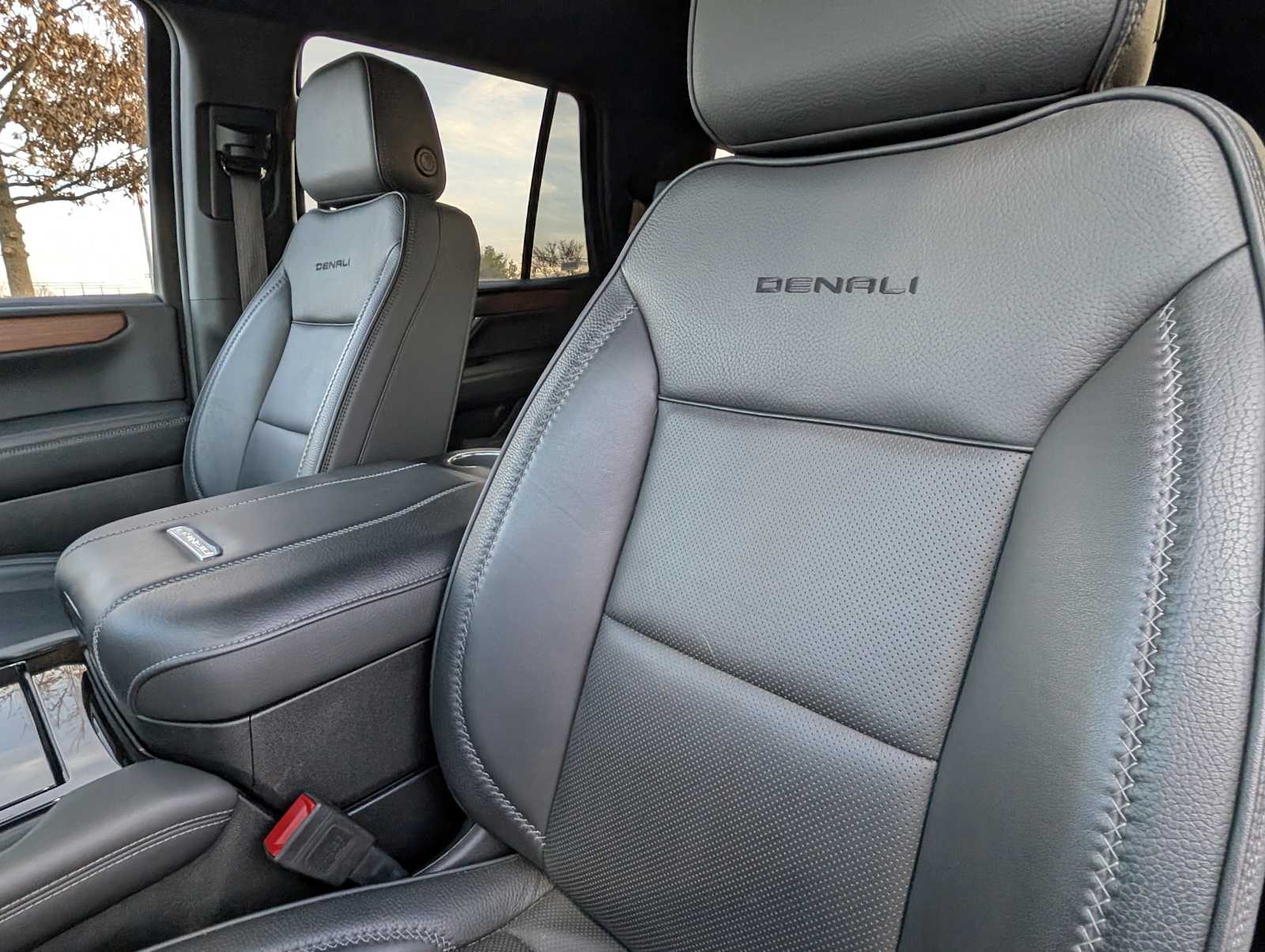 Thumbnail: 2025 GMC Yukon - 20