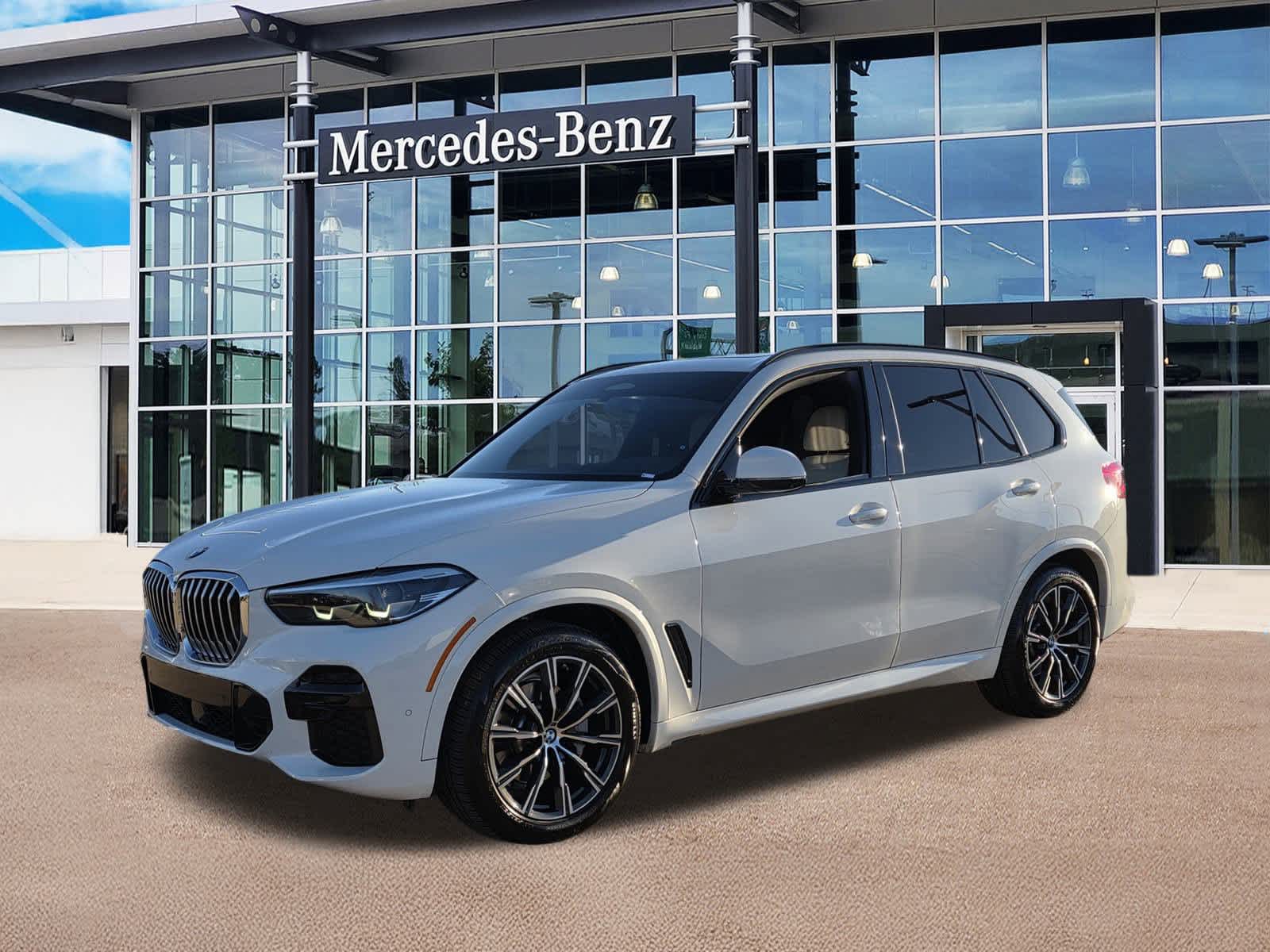 Thumbnail: 2022 BMW X5 - 1