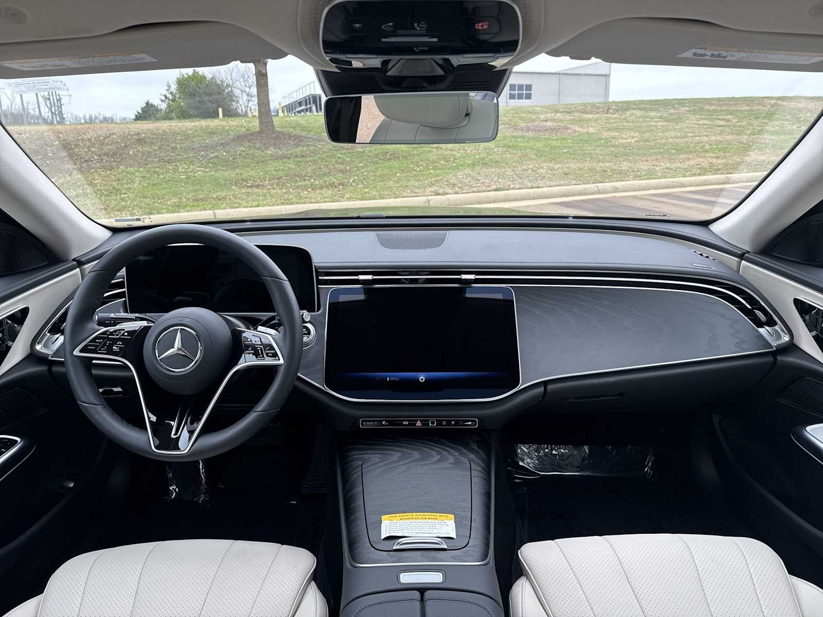 Thumbnail: 2026 Mercedes-Benz E-Class - 14