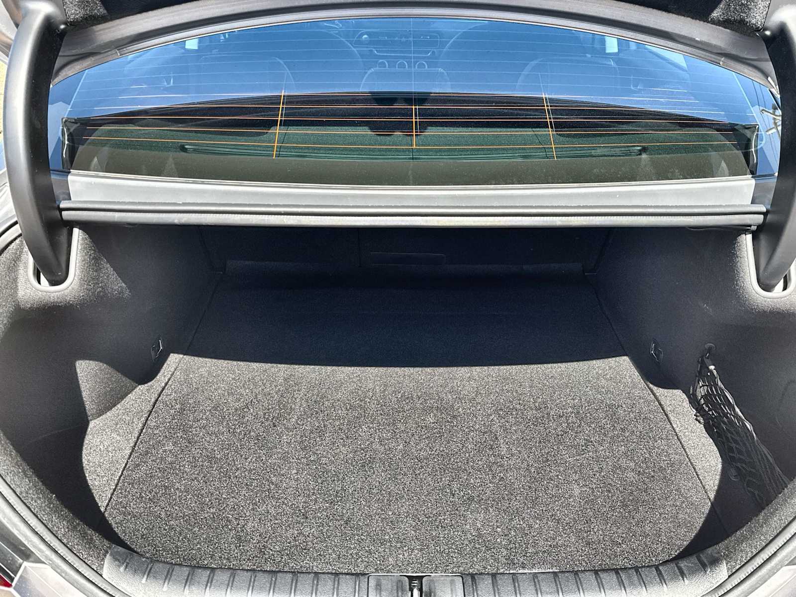 Thumbnail: 2022 Genesis G70 - 17