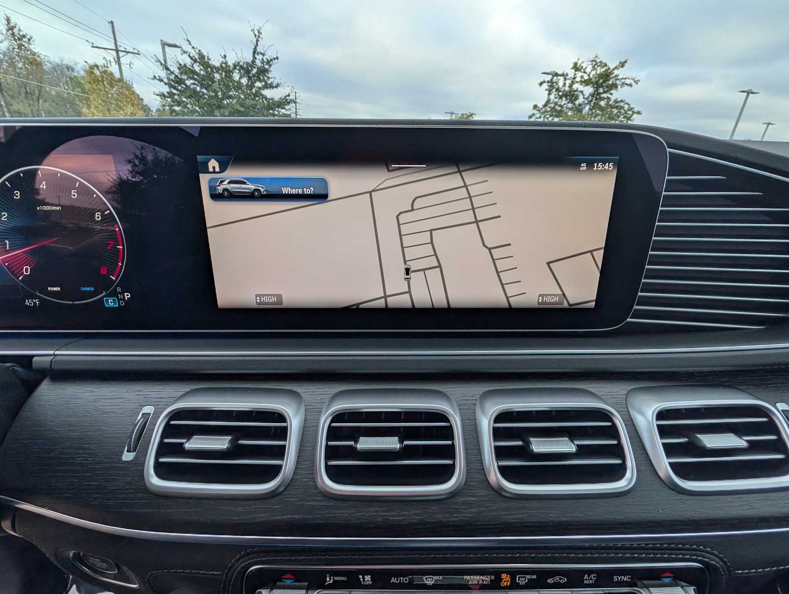 Thumbnail: 2026 Mercedes-Benz GLE - 11