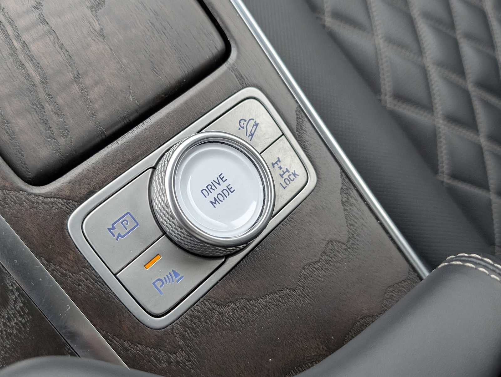 Thumbnail: 2024 Genesis GV80 - 23