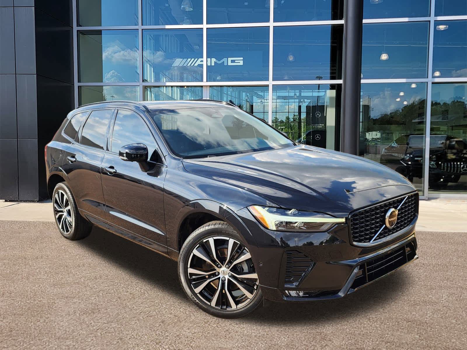 2023 Volvo XC60 B5 Plus 2