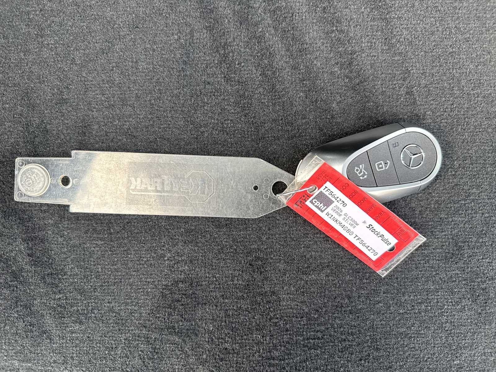 Thumbnail: 2026 Mercedes-Benz GLC - 27