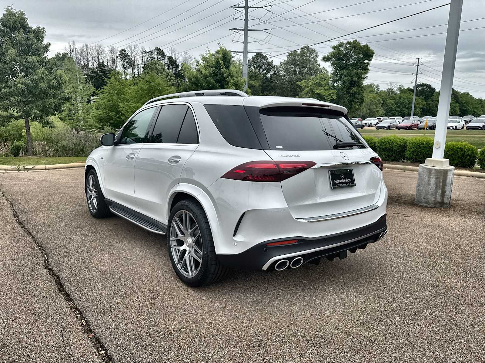 Thumbnail: 2026 Mercedes-Benz GLE - 6