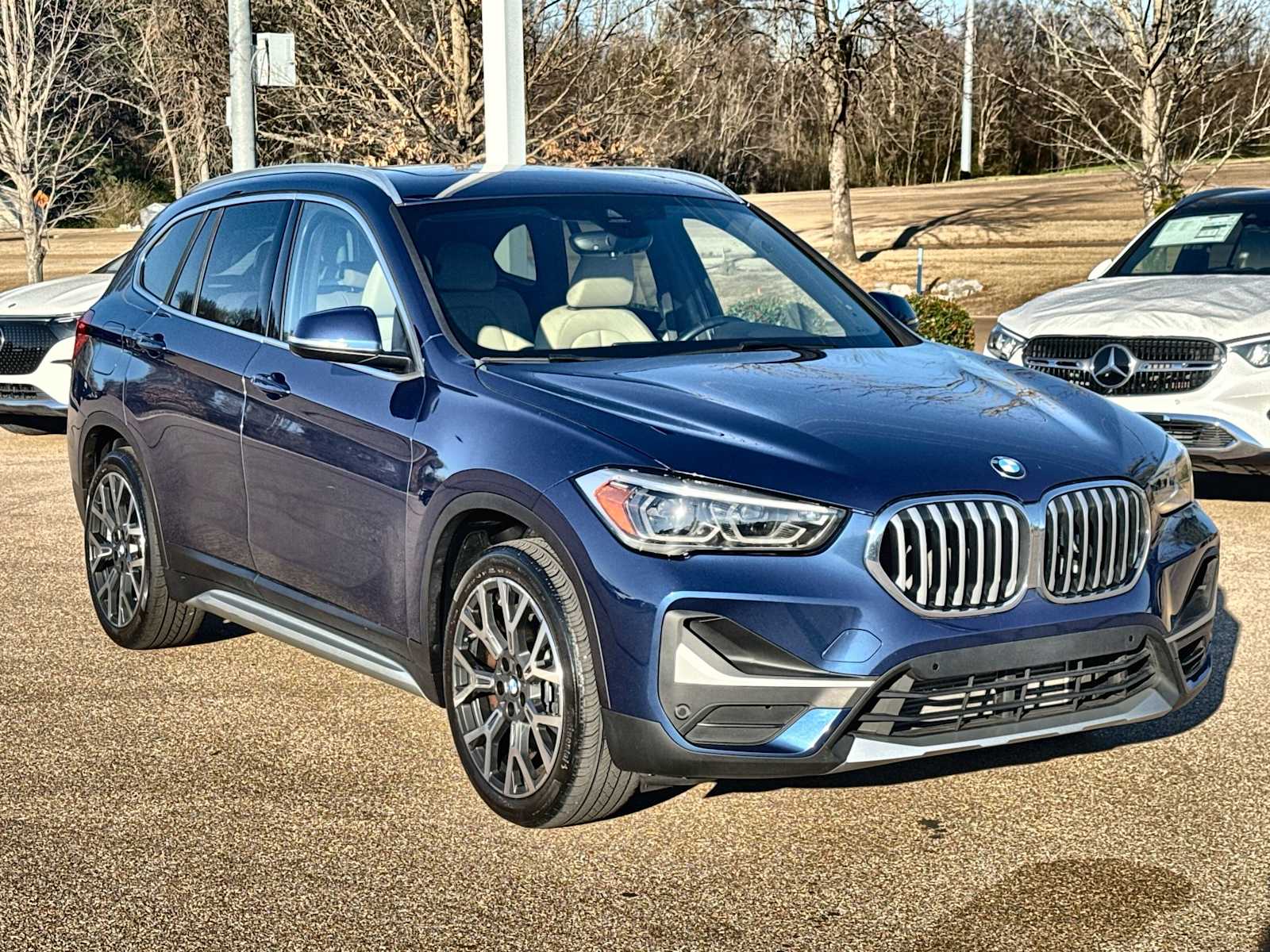 Thumbnail: 2021 BMW X1 - 29