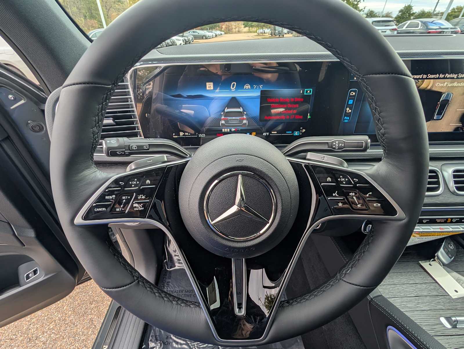 Thumbnail: 2026 Mercedes-Benz GLE - 8