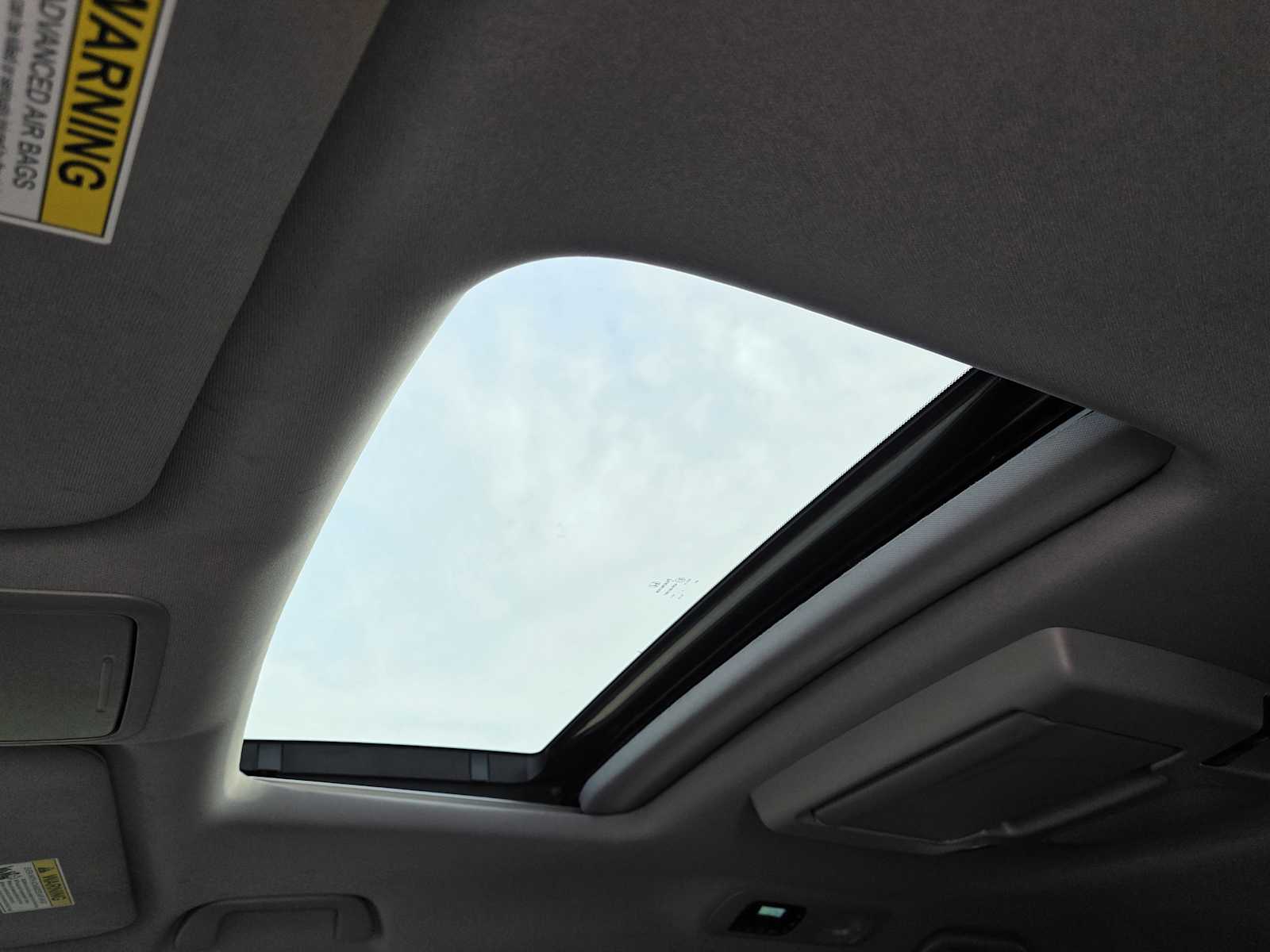 Thumbnail: 2019 Honda Odyssey - 12