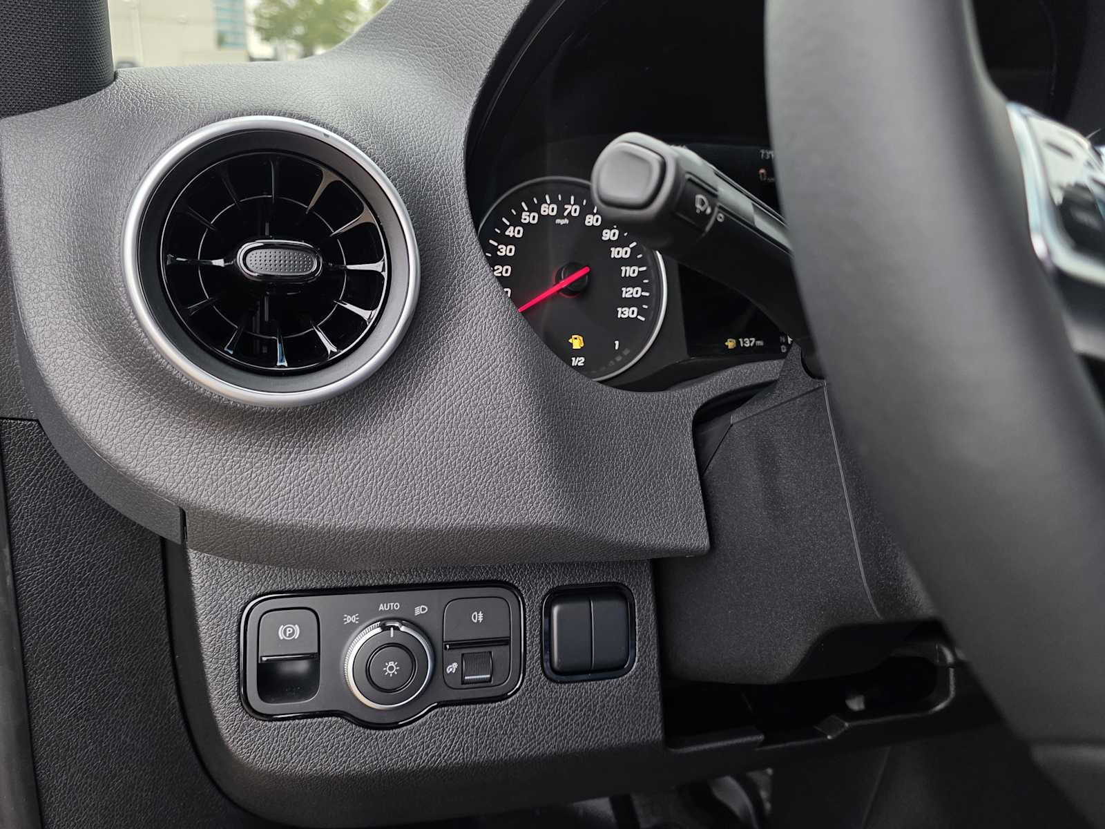 Thumbnail: 2026 Mercedes-Benz Sprinter - 22