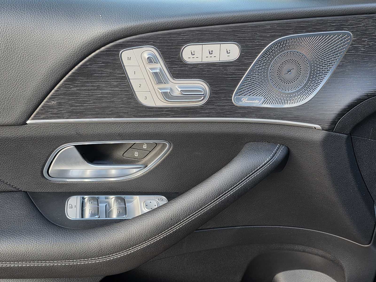 Thumbnail: 2025 Mercedes-Benz GLS - 13