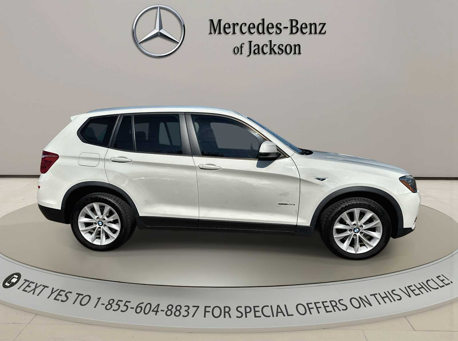Thumbnail: 2017 BMW X3 - 9