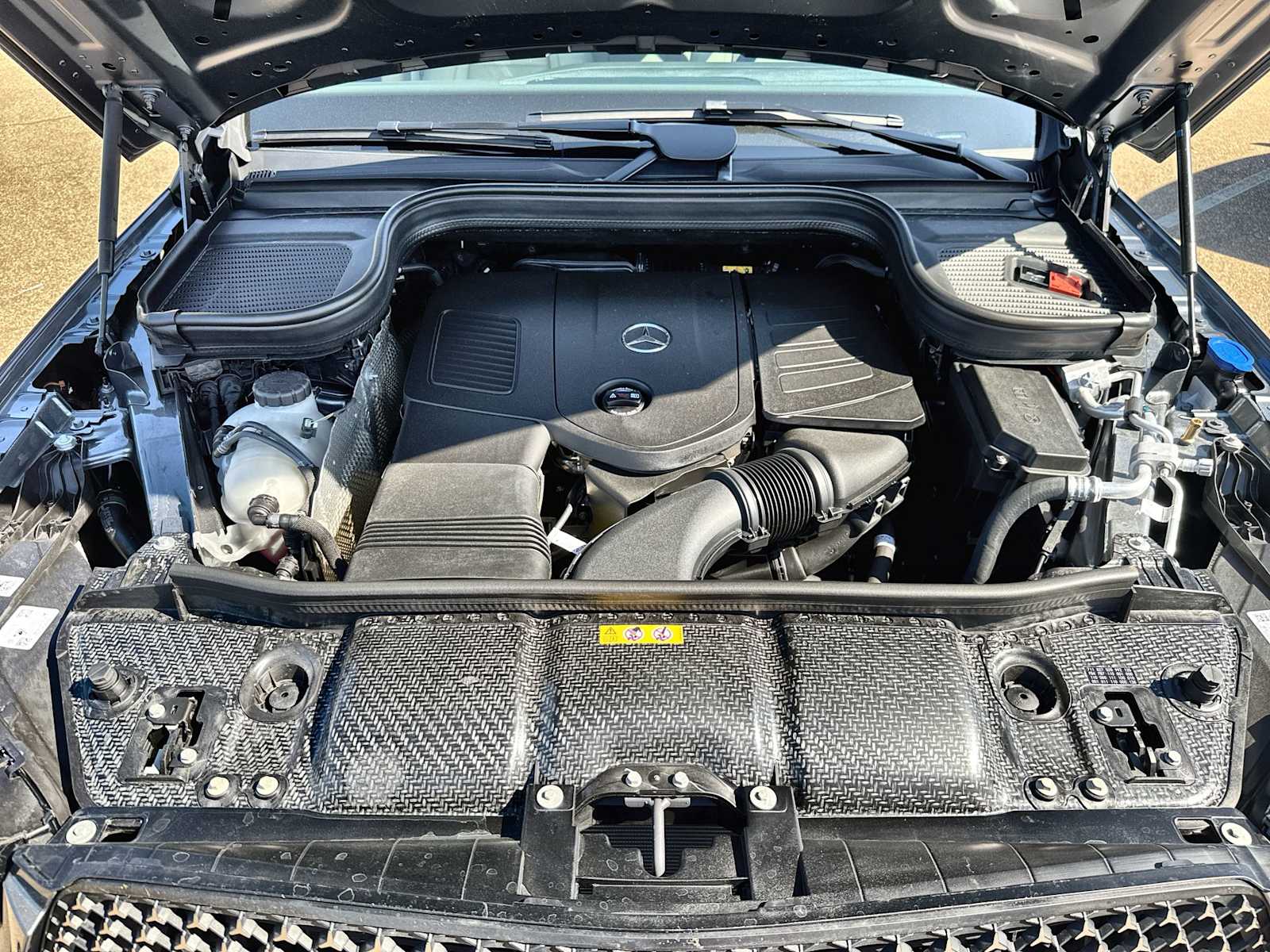 Thumbnail: 2026 Mercedes-Benz GLE - 13